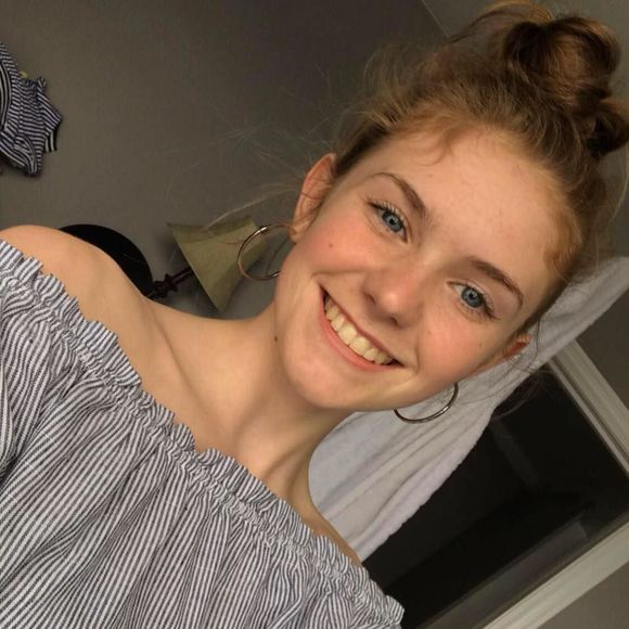 Meet your Posher, Grace - Picture 1 of 1